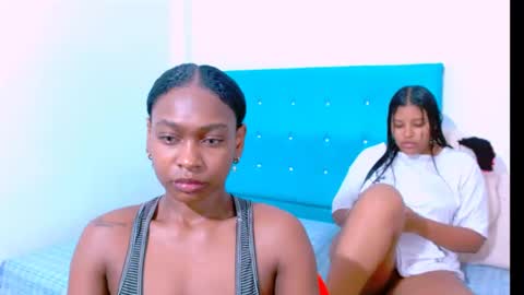 laura online show from January 14, 12:56 pm