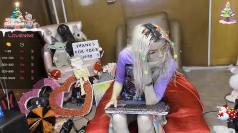 Snapshot of laflakita21 chatting on December 20, 1:14 am Skinnygirl online show from December 20, 1:14 am