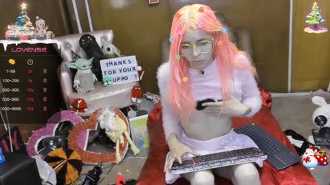 Snapshot of laflakita21 chatting on January 3, 12:43 am Skinnygirl online show from January 3, 12:43 am