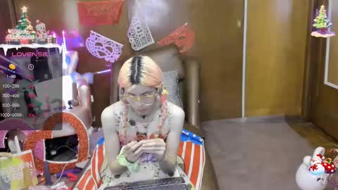 Snapshot of laflakita21 chatting on February 25, 1:09 am Skinnygirl online show from February 25, 1:09 am