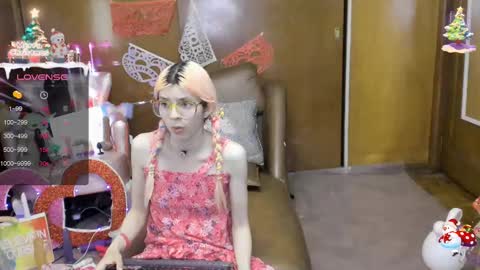 Snapshot of laflakita21 chatting on February 27, 12:43 am Skinnygirl online show from February 27, 12:43 am