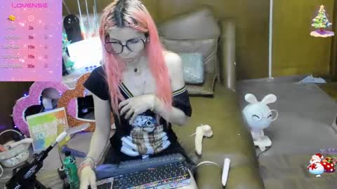 Snapshot of laflakita21 chatting on September 12, 12:11 am Skinnygirl online show from September 12, 12:11 am