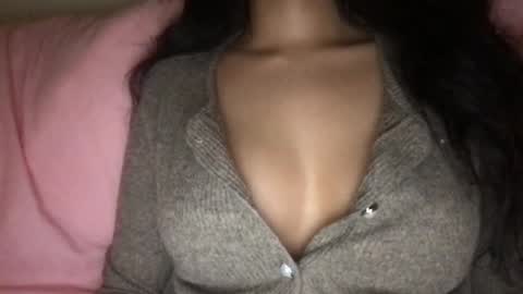 Laila Yousef online show from January 23, 8:36 am