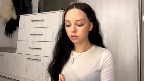 Emily online show from November 26, 8:26 am