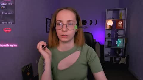 Snapshot of lakki_spy chatting on December 14, 10:09 am Lakki online show from December 14, 10:09 am