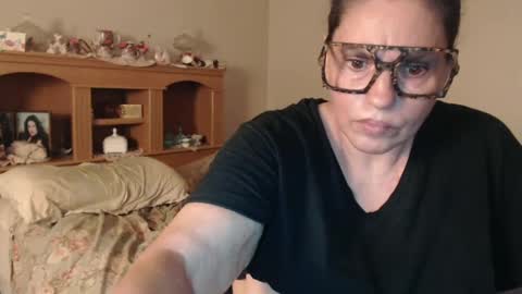 Naomi Rose online show from September 26, 4:16 am