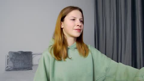 Liana online show from December 14, 6:56 am