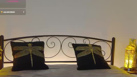 Liana online show from September 21, 8:10 pm