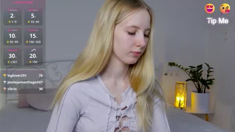 Liana online show from October 19, 8:09 pm