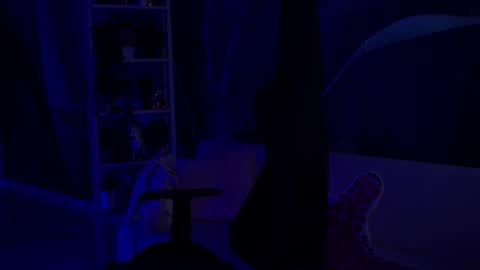 Snapshot of lana__may chatting on September 18, 8:05 am just call me Lana and her security online show from September 18, 8:05 am