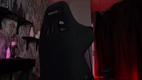 Snapshot of lana__may chatting on November 29, 11:57 am just call me Lana and her security online show from November 29, 11:57 am