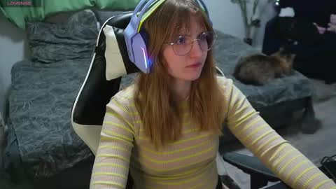 Snapshot of lana_del_kay chatting on February 17, 8:04 pm Kay online show from February 17, 8:04 pm