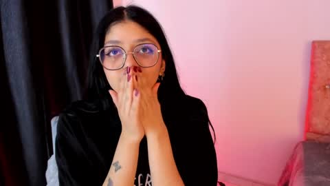 ... .          . ... online show from January 12, 6:16 pm