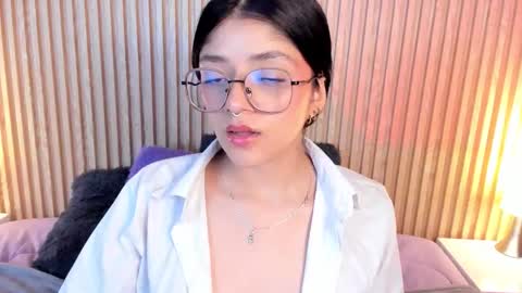 ... .          . ... online show from September 20, 4:13 am