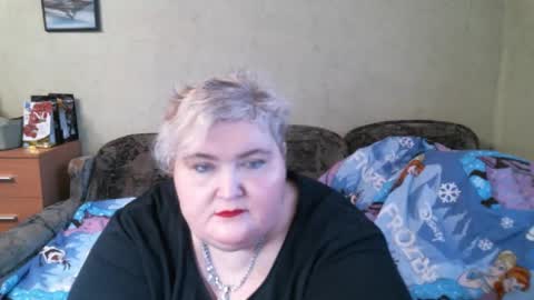 lanacat555 online show from February 7, 2:15 pm