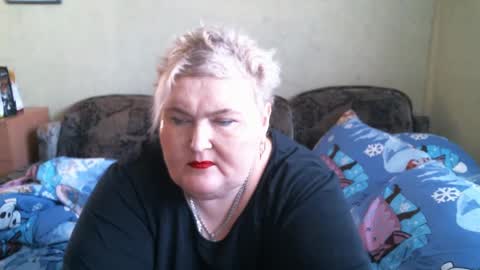 lanacat555 online show from February 11, 11:32 am