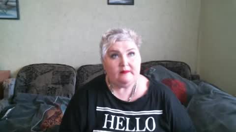 lanacat555 online show from March 3, 1:09 pm