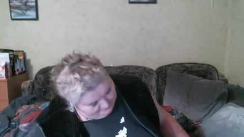 lanacat555 online show from March 9, 4:00 pm