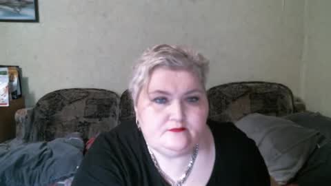 lanacat555 online show from March 11, 11:59 pm