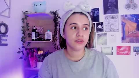 lanaherondale_ online show from September 21, 8:54 pm