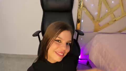 LanaJones online show from March 6, 6:48 pm