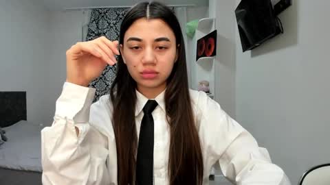 Lana online show from December 10, 4:34 am