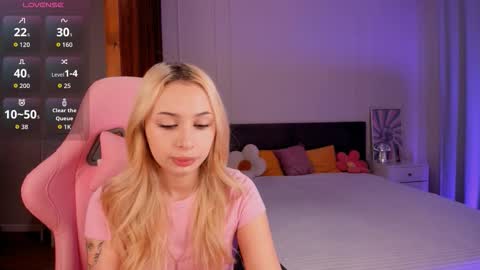 Lana online show from December 16, 4:28 am