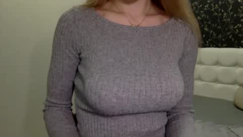 langoria online show from February 23, 3:51 pm