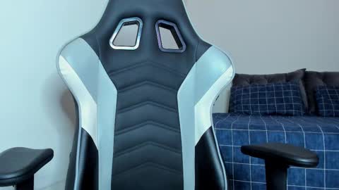 Lanna online show from February 18, 12:28 pm