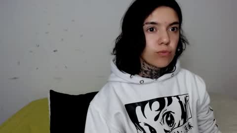 LANNIE   online show from January 25, 1:54 am