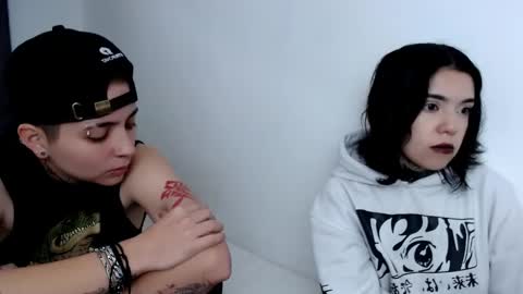 LANNIE   online show from February 16, 5:15 pm