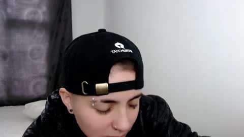 LANNIE   online show from March 11, 8:53 pm