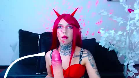 LANNIE   online show from September 14, 10:09 pm