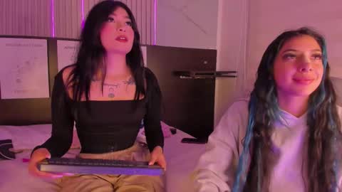 Snapshot of lara_as chatting on September 9, 5:51 am lara_as online show from September 9, 5:51 am