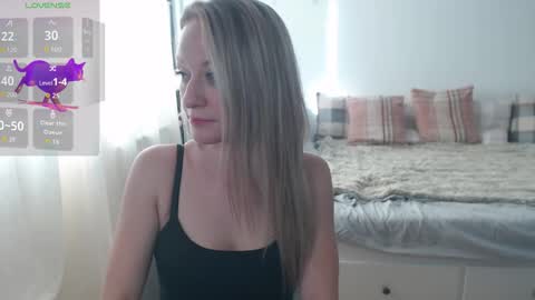 Lara online show from September 15, 2:28 pm