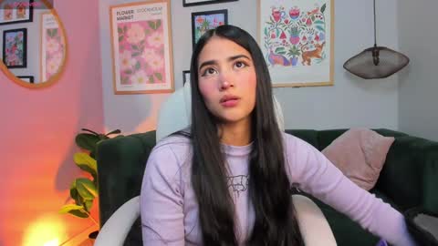 Lara Madisson online show from December 19, 11:14 pm