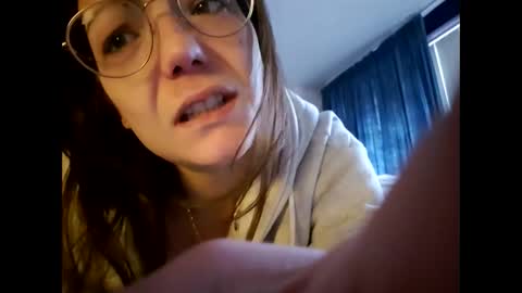 Little online show from February 8, 10:39 am