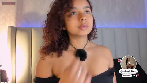   online show from November 15, 11:40 am