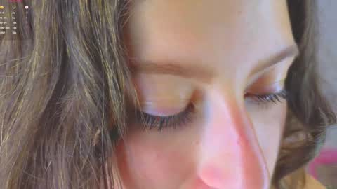 Lara  online show from February 8, 6:22 pm