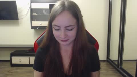 Laralianna online show from December 23, 6:27 pm