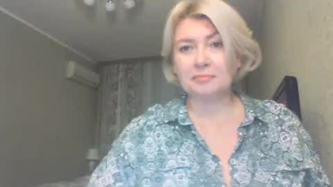 laramrs online show from October 2, 4:14 pm