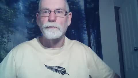 Larbie online show from January 4, 11:54 am