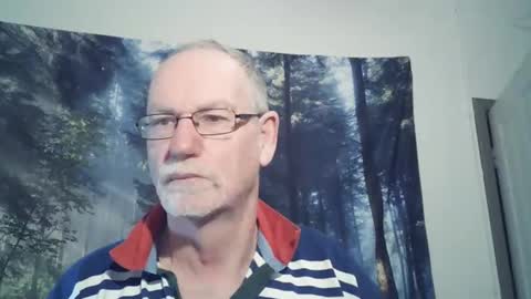 Larbie online show from January 4, 9:31 pm