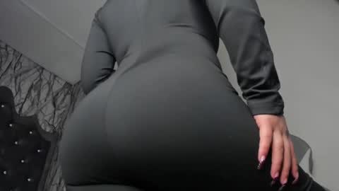  Lari online show from January 13, 5:55 am