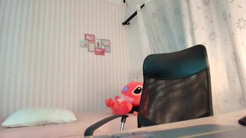 Larissas online show from September 20, 11:28 pm