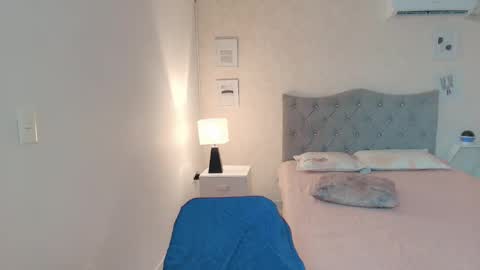 Larissas online show from October 25, 12:23 pm