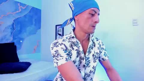 crissex  online show from November 29, 11:57 am