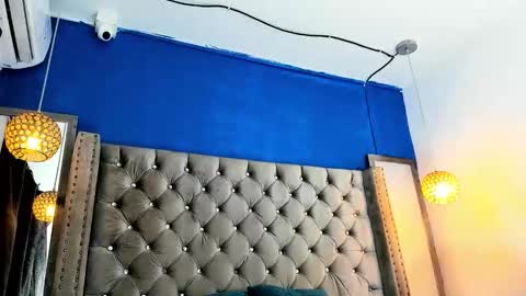 Snapshot of latinhotboys1 chatting on November 14, 4:22 am Zeus online show from November 14, 4:22 am