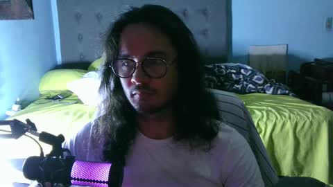 latinincognito online show from March 8, 6:32 am