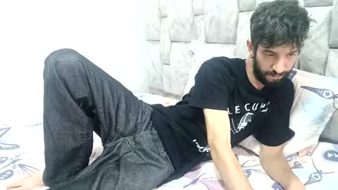 latinlustandfrenchkiss online show from November 30, 7:51 pm